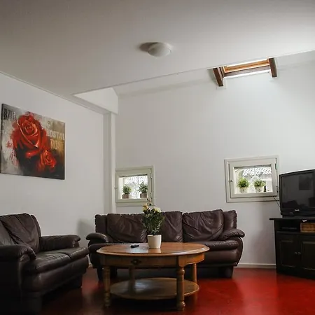 Bed & Breakfast De Kreitsberg Duifhuis